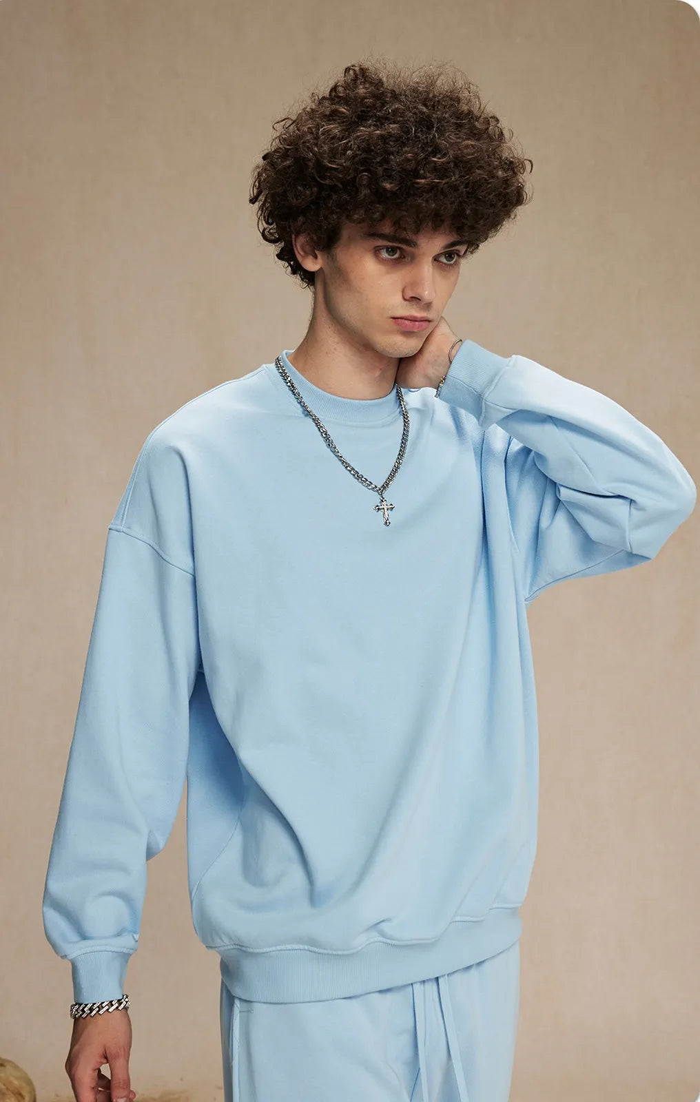 Essential Crewneck