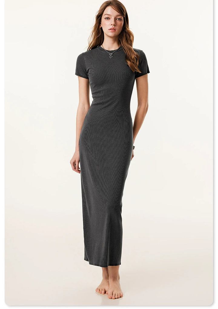 Line Maxi Skirt