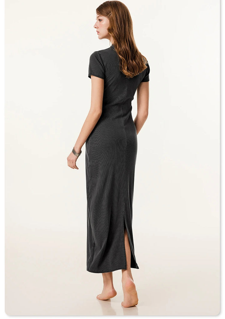 Line Maxi Skirt